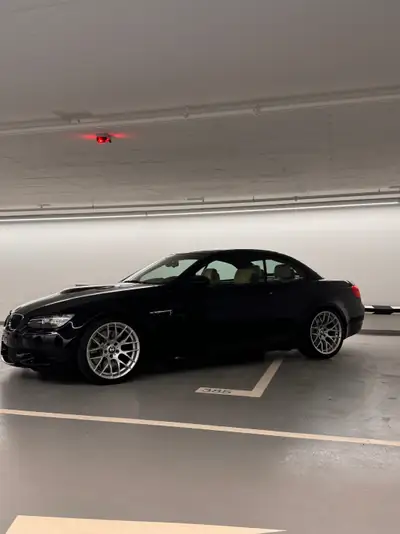 BMW M3 Cabriolet — Sportive décapotable 420 ch, très faible kilométrage — Heckansicht