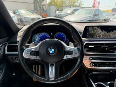 BMW 730d xDrive M-PACK — Berline prestige diesel, sans accident, garantie 2 ans — Miniature 13