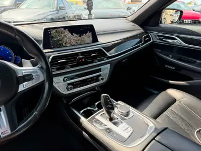 BMW 730d xDrive M-PACK — Berline prestige diesel, sans accident, garantie 2 ans — Miniature 14