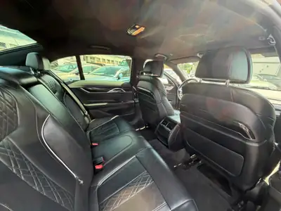 BMW 730d xDrive M-PACK — Berline prestige diesel, sans accident, garantie 2 ans — Miniature 18