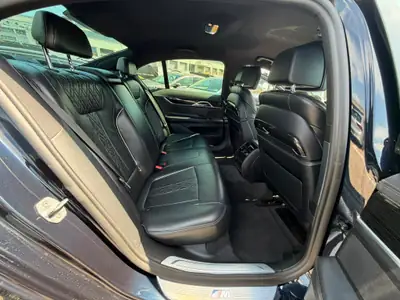 BMW 730d xDrive M-PACK — Berline prestige diesel, sans accident, garantie 2 ans — Miniature 17