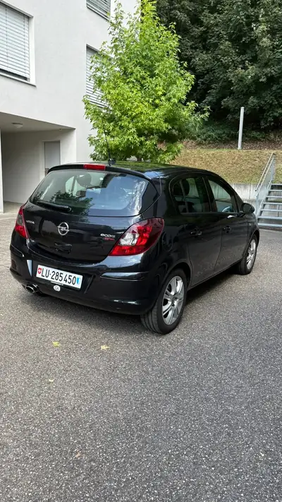 Opel Corsa 1.4T eFLEX Color Edition — Citadine dynamique, moteur turbo et faible kilométrage — arrière