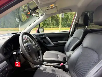 Subaru Forester 2.0 XT Luxury — SUV Turbo polyvalent, traction intégrale et faible kilométrage — Innenraum