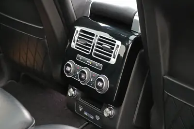 Range Rover 5.0 V8 SC SV Autobiography Dynamic — Luxe britannique, palette SVO exclusive — Miniature 19