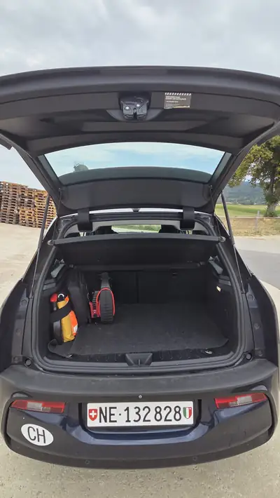 BMW i3 E-Motor 120 Ah — Citadine électrique premium, 124'000 km seulement — Miniatur 9