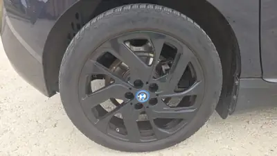 BMW i3 E-Motor 120 Ah — Citadine électrique premium, 124'000 km seulement — Miniatur 10