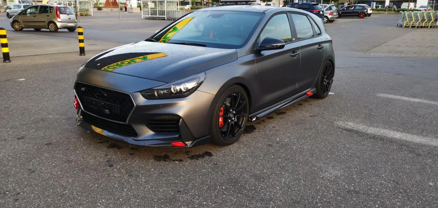 Hyundai i30 2.0 T-GDi Project C — Berline sportive 275 ch, 38 000 km seulement — Außenansicht