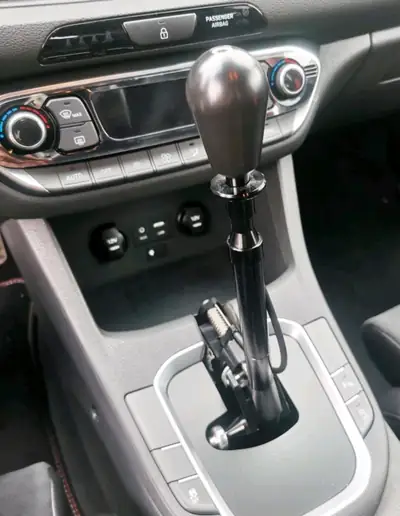 Hyundai i30 2.0 T-GDi Project C — Berline sportive 275 ch, 38 000 km seulement — Miniatur 8