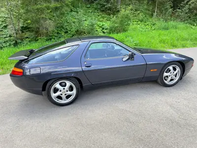 Porsche 928 S4 — Chef-d'œuvre des années 80, motorisation 5L surpuissante — Miniatur 8