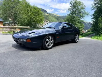 Porsche 928 S4 — Chef-d'œuvre des années 80, motorisation 5L surpuissante — Miniatur 20