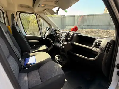 FIAT Ducato 2021 — Utilitaire robuste, très faible kilométrage, moteur diesel fiable — Thumbnail 10