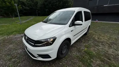 VW Caddy Maxi 2.0 TDI — Monospace 7 places, économe et fiable — côté