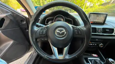 Mazda 3 1.5 16V Ambition Plus — Berline fiable, entretien à jour, 186000 km — Miniature 14