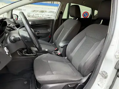 Ford Fiesta 1.0 SCTi Titanium — Citadine économique et fiable, 138'000 km — Miniature 11