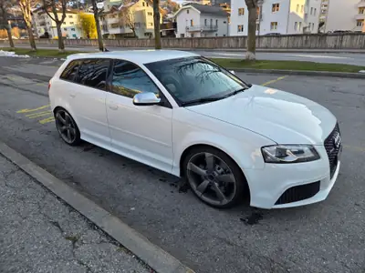 Audi RS3 2.5 T FSI Quattro — Berline sportive suréquipée, 175000 km seulement — rear view