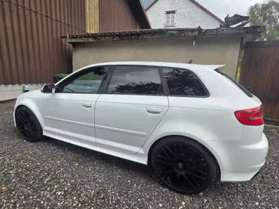 Audi RS3 2.5 T FSI Quattro — Berline sportive suréquipée, 175000 km seulement — Thumbnail 9