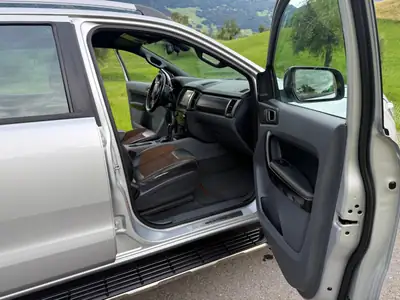 Ford Ranger 3.2 TDCi 4x4 Wildtrak — Pick-up robuste, 8 pneus, parfait état — Miniatur 13