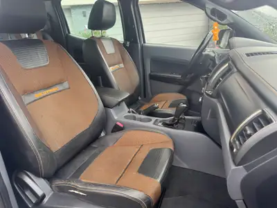 Ford Ranger 3.2 TDCi 4x4 Wildtrak — Pick-up robuste, 8 pneus, parfait état — Miniatur 14