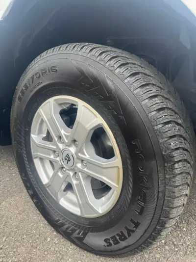 Ford Ranger 3.2 TDCi 4x4 Wildtrak — Pick-up robuste, 8 pneus, parfait état — Miniatur 19