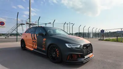 Audi RS3 Sportback — 400 ch purs, orange flamboyant, seulement 72 000 km — côté