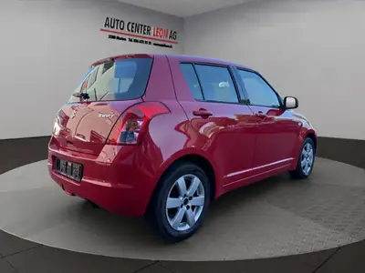 Suzuki Swift 1.3i 16V GL — Citadine dynamique sans accident, révisions à jour — détail