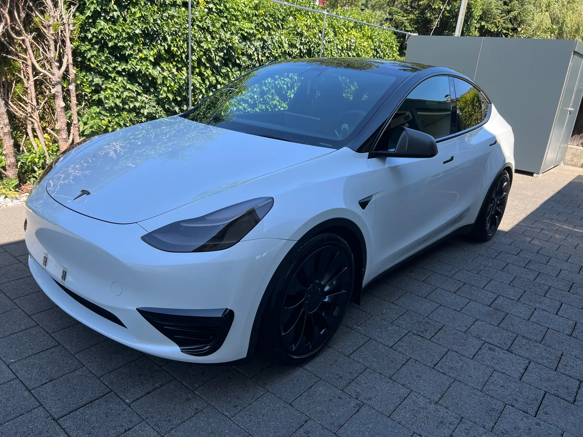 Tesla Model Y 2022 occasion Toffen — 1