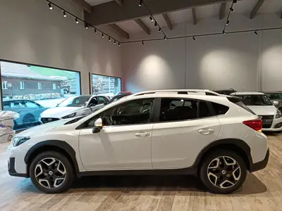 Subaru XV 2.0 Luxury AWD — SUV compact fiable, premier propriétaire, entretien récent — Miniature 15