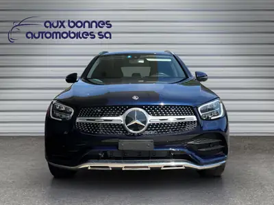 Mercedes-Benz GLC 300 AMG Line 4Matic — SUV hybride rechargeable, entretien complet — détail