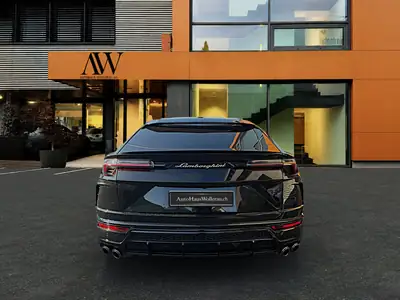 Lamborghini Urus E-Gear — Le SUV sportif italien à 69'900 km, sans sinistre — arrière