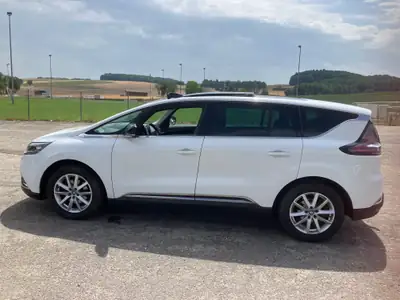 Renault Espace 1.6 dCi 160 EDC — Monospace spacieux, diesel économe et sûr — dashboard