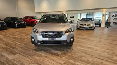 Subaru XV 2.0 Swiss Plus AWD — Petit SUV fiable avec transmission CVT et rouage intégral permanent — arrière