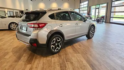 Subaru XV 2.0 Swiss Plus AWD — Petit SUV fiable avec transmission CVT et rouage intégral permanent — Miniature 9