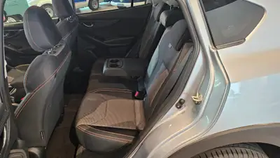 Subaru XV 2.0 Swiss Plus AWD — Petit SUV fiable avec transmission CVT et rouage intégral permanent — Miniature 22