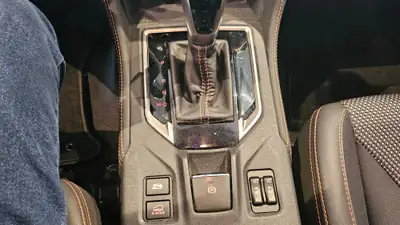 Subaru XV 2.0 Swiss Plus AWD — Petit SUV fiable avec transmission CVT et rouage intégral permanent — Miniature 27