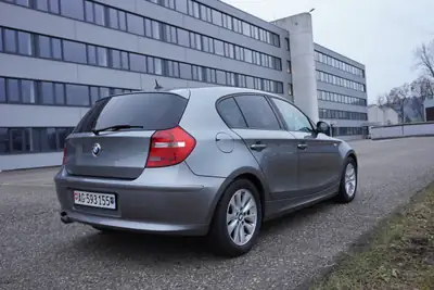 BMW 116d — Diesel économe, 255'000 km, équipement complet 8 pneus — interior