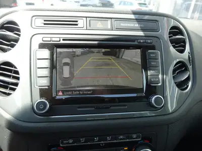 VW Tiguan 2.0 TDI BlueMotion — SUV familial diesel, 4Motion intégral, faible consommation — Miniature 9