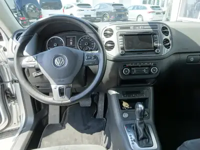 VW Tiguan 2.0 TDI BlueMotion — SUV familial diesel, 4Motion intégral, faible consommation — Miniature 11