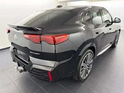BMW X2 sDrive 20i 48V M Sport — SUV Compact Hybride Léger, Première Main, 6'900 km — arrière