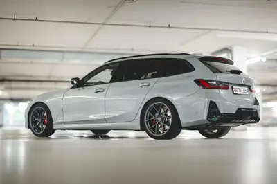 BMW M340i xDrive M Sport Pro — Break haute performance, 79 500 km seulement — arrière