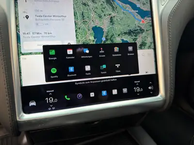 Tesla Model X 100D — SUV électrique 7 places, 525 ch, autonomie maximale — Miniature 17
