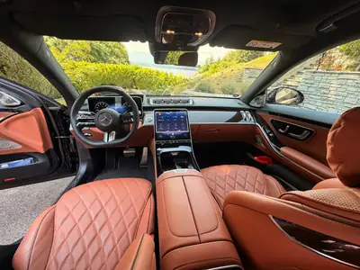 Mercedes-Benz S 500 V6 AMG Line — Berline de prestige 4MATIC, 449 ch hybride — Armaturenbrett