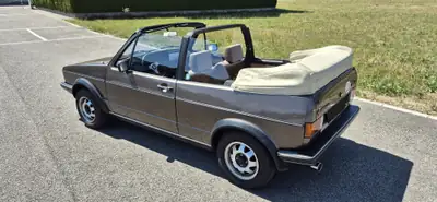 VW Golf 1 GLI Cabriolet 1.8l (1984) — Légende décapotable, MFK 2025, BBS d'origine — side view