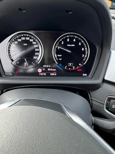 BMW X2 20i sDrive SDKG — SUV compact dynamique, frais du contrôle technique — rear view