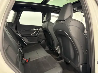 BMW X1 xDrive 20d 48V M Sport — SUV compact premium diesel hybride, première main — Miniature 8