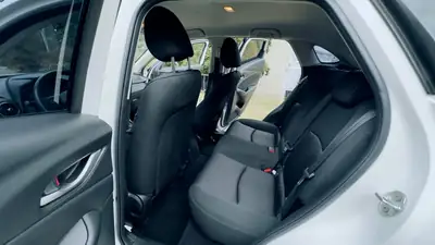 Mazda CX-3 SKYACTIV-G 121 — SUV compacte, première main, 30.000 km seulement — Miniature 9