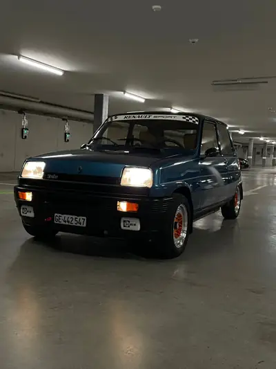 Renault R5 1400 Alpine Turbo — Légende des années 80, turbo performant — Außenansicht