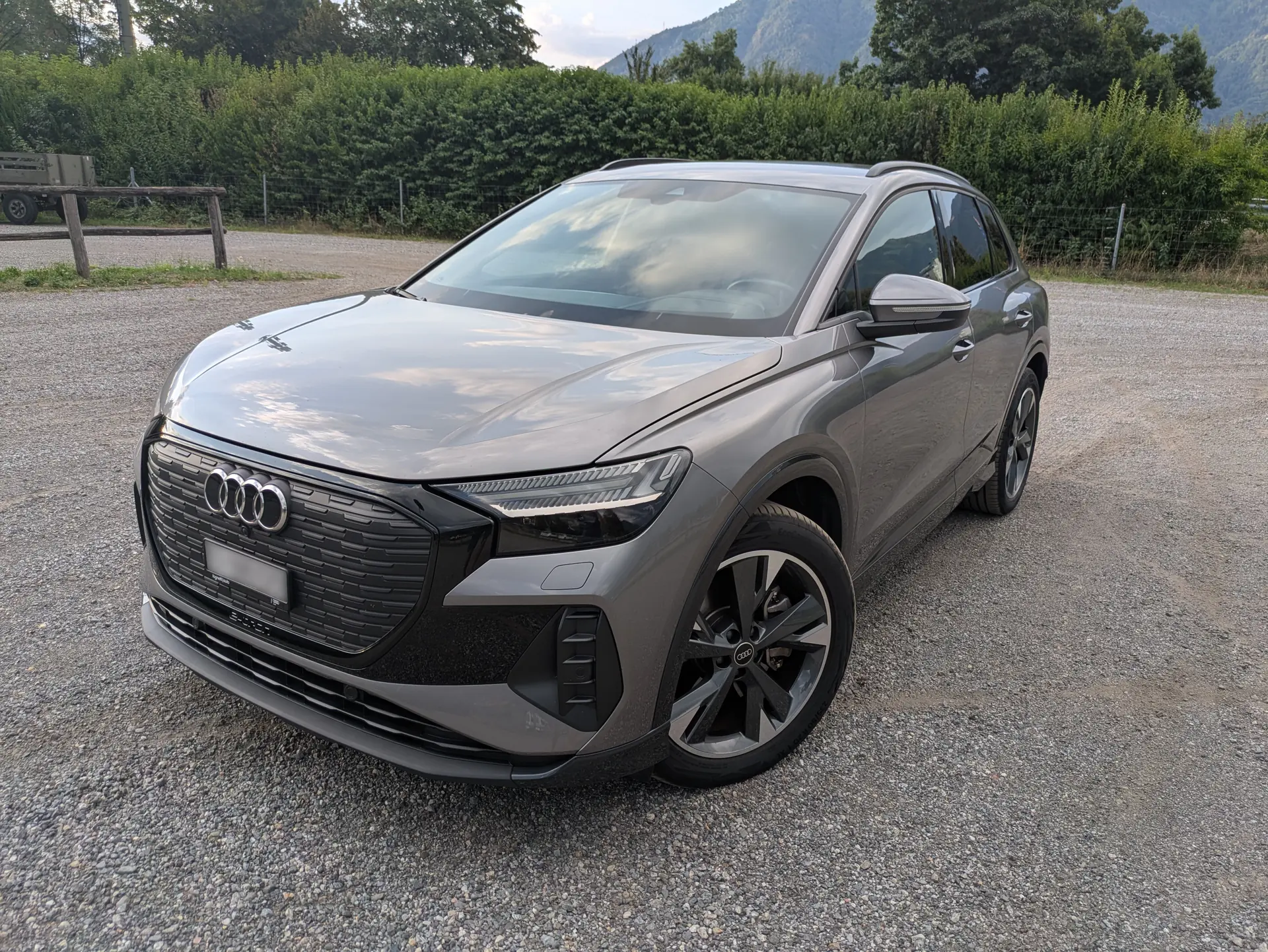 Audi Q4 e-tron 45 quattro — SUV électrique performant, 44'400 km, garantie jusqu'en 2027