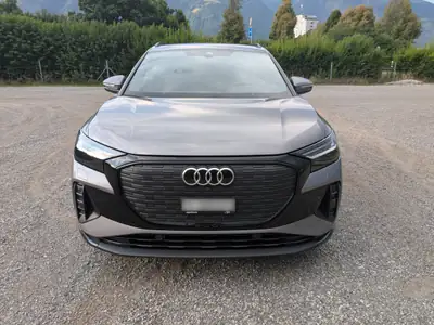Audi Q4 e-tron 45 quattro — SUV électrique performant, 44'400 km, garantie jusqu'en 2027 — dashboard