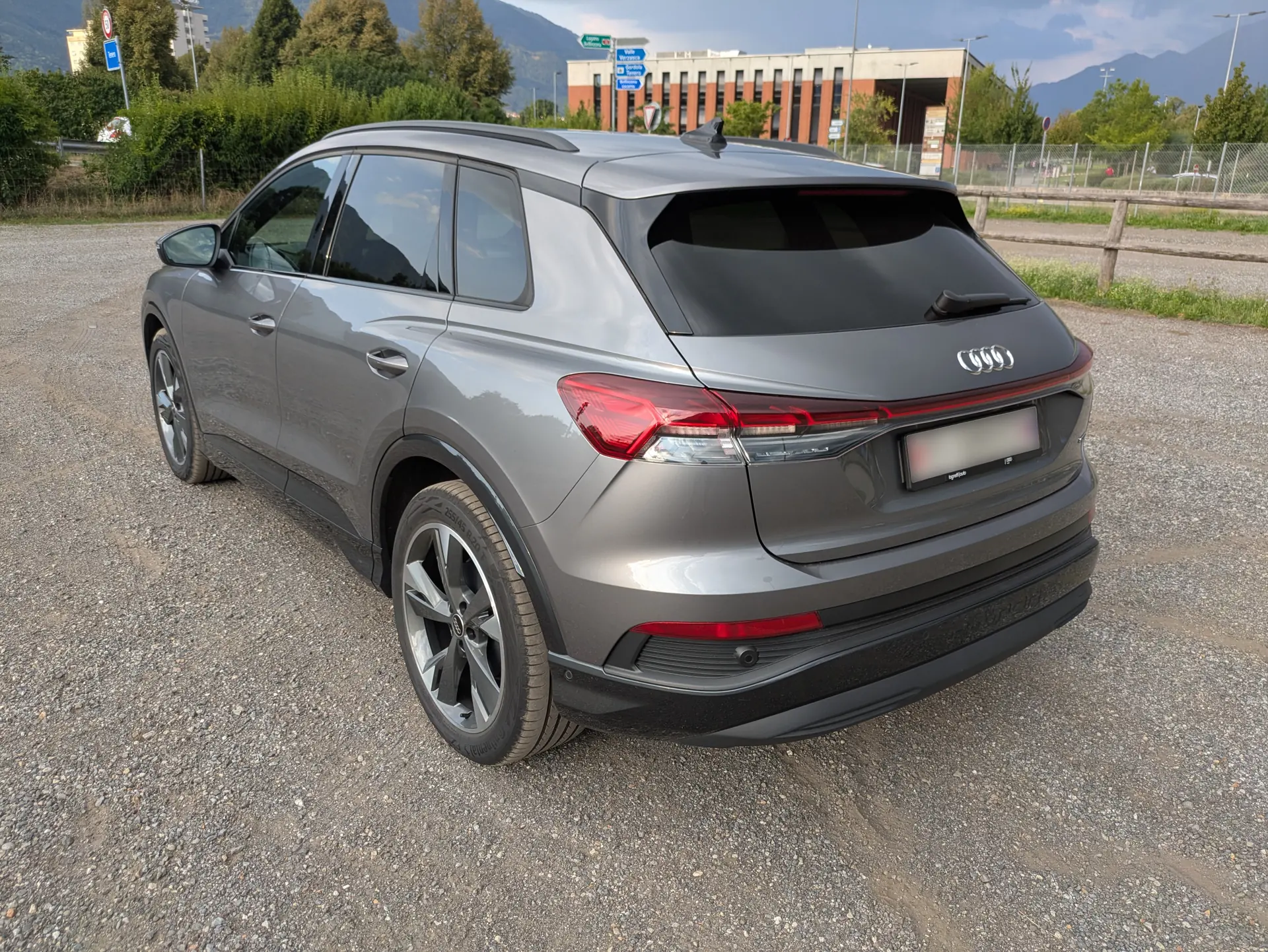 Audi Q4 e-tron 2022 occasion Minusio — 4