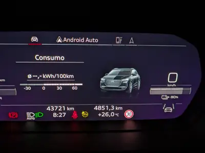 Audi Q4 e-tron 45 quattro — SUV électrique performant, 44'400 km, garantie jusqu'en 2027 — Thumbnail 10